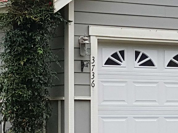 2nd image of 3736 SE Lovell St