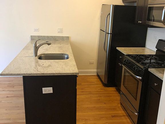 2nd image of 6440 N Seeley Ave #1
