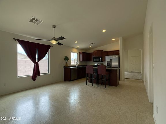 5th image of 3842 N 297th Ave
