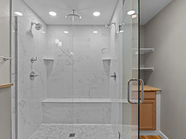 4611 Asterwood Dr — Photo 8