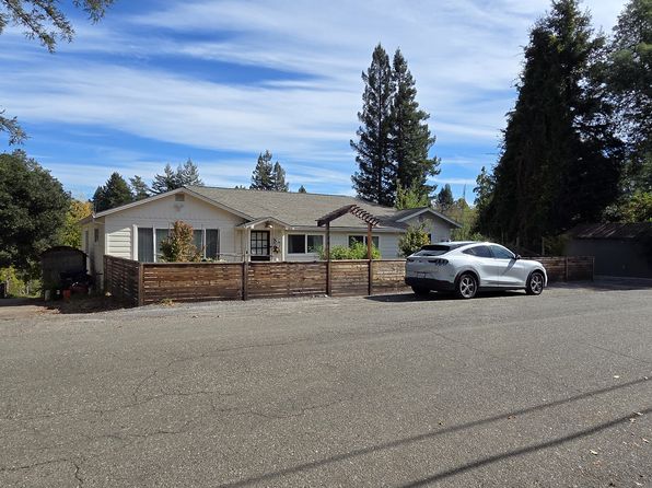675 Robinson Rd Unit B
