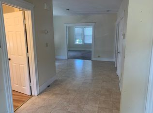 209 Suffolk Ave #1, Pawtucket, RI 02861