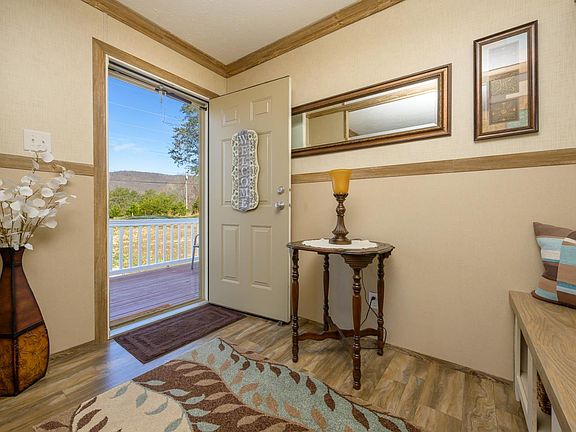 2nd image of 6031 Big Island Hwy