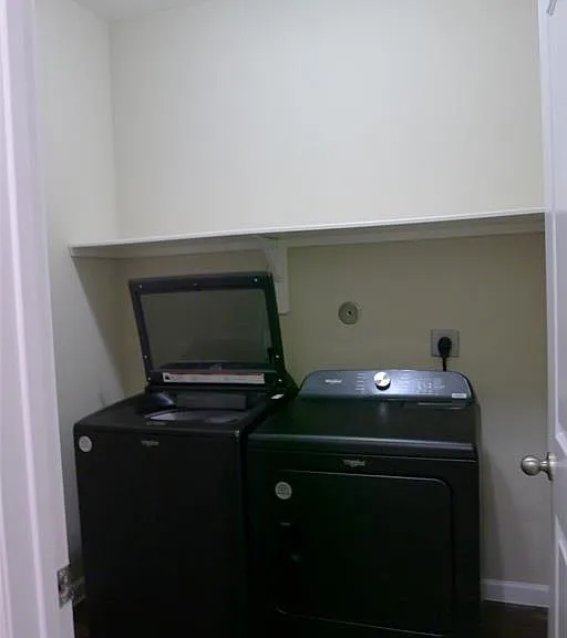 1025 Blue Beech Ln — Photo 6