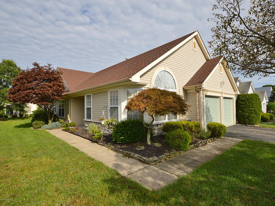 1st image of 2919 Rock Hill Ln