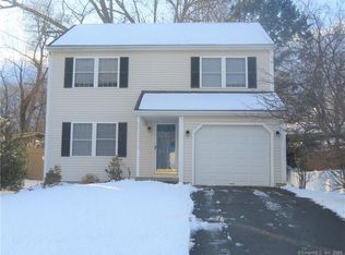 23 Central Ave, Bristol, CT 06010