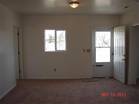 3rd image of 108 Ord St