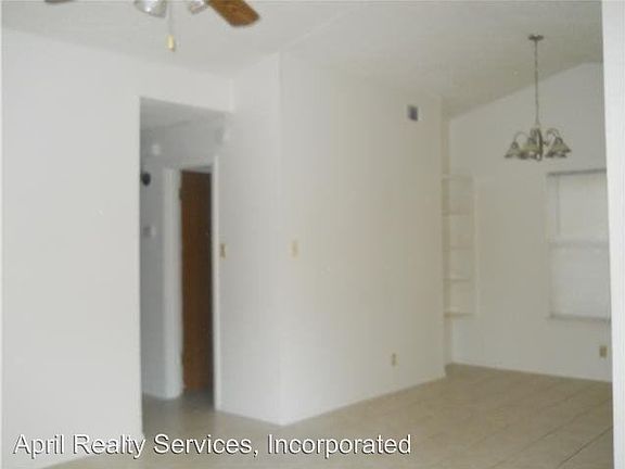 5th image of 8000B Clydesdale Dr