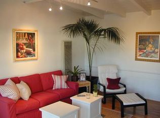 176 Fairview St, Laguna Beach, CA 92651