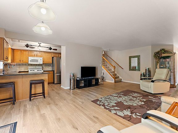 4th image of 931 Penny Ct