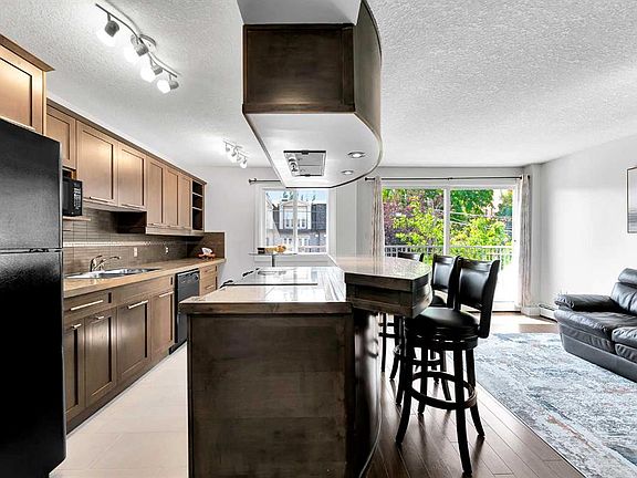 4th image of 1730 7th St W #302