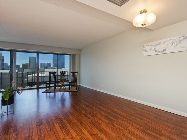 700 Richards St APT 1107