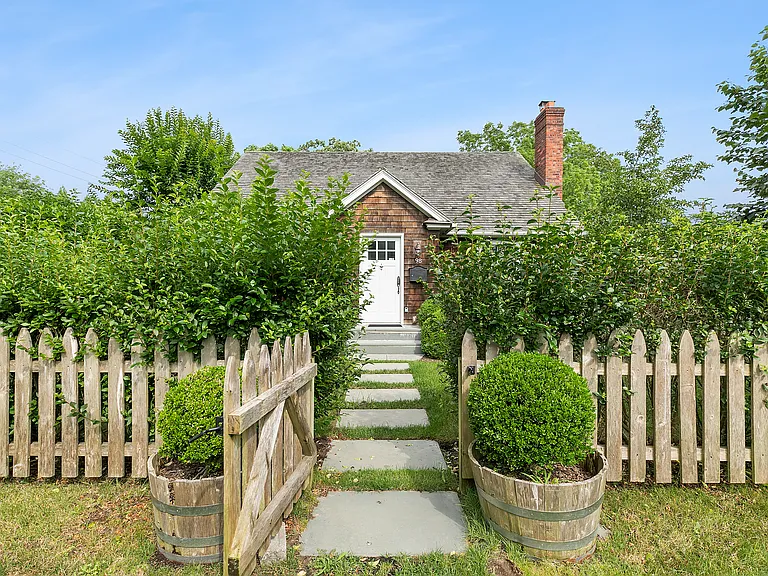 98 Sherrill Rd — Photo 18