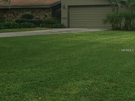 2nd image of 15 Canterbury Dr