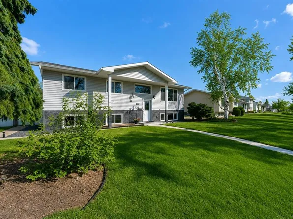 5722 S Marler Dr, Camrose, AB T4V 2S8