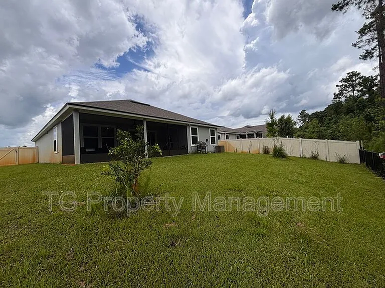 248 Zancara St — Photo 38