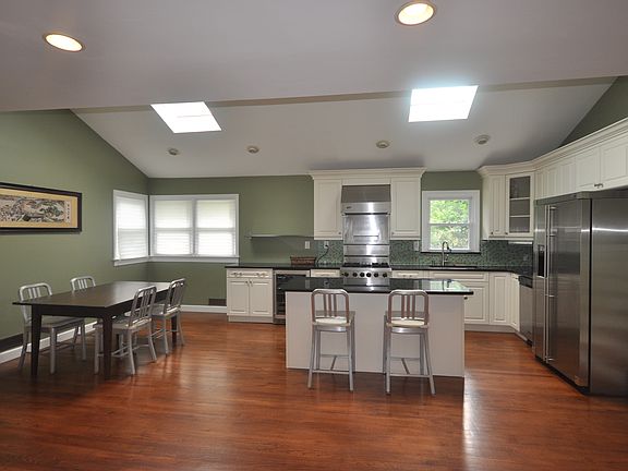 Dining room/Kitchen