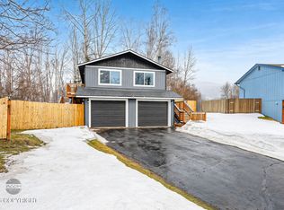 12435 Winter Park Cir, Eagle River, AK 99577