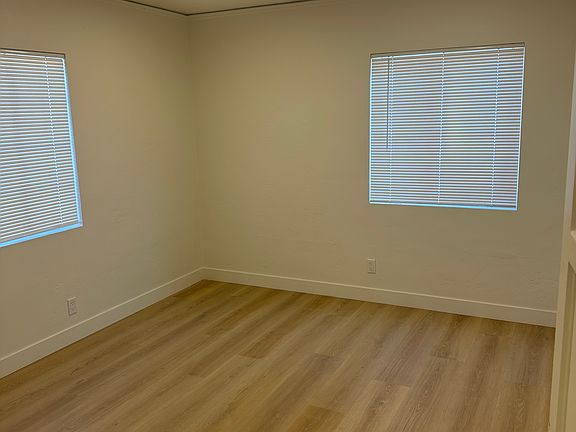 5th image of 417 S Fremont Ave