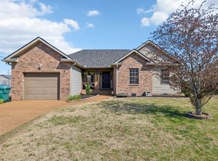 1371 Piercy Ct, Lebanon, TN 37087
