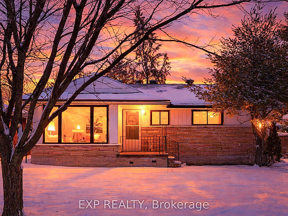 2nd image of 768 Pleasant Park Rd