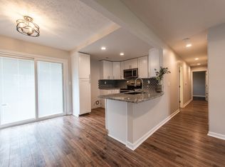 10283 Wentworth St, Streetsboro, OH 44241