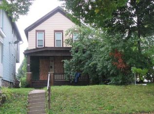 446 N 28th St #448, Milwaukee, WI 53208