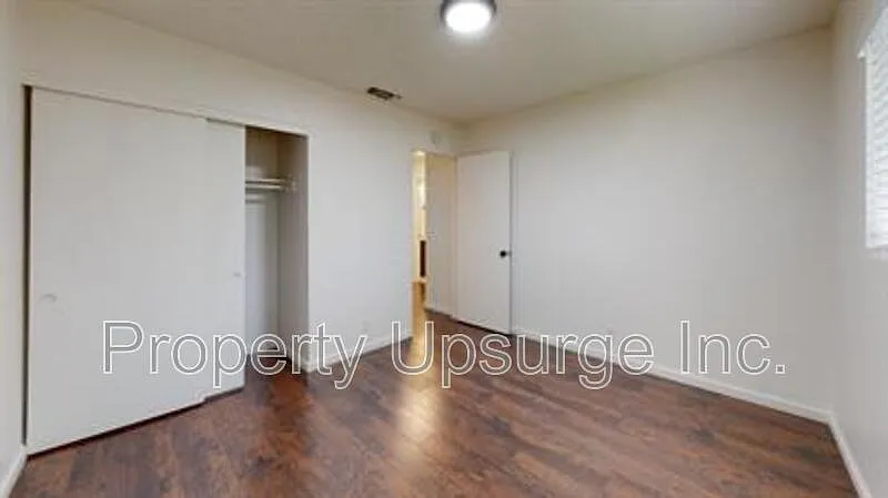 2 bed, 1.0 bath, 720 sqft, $1,350 — Photo 4