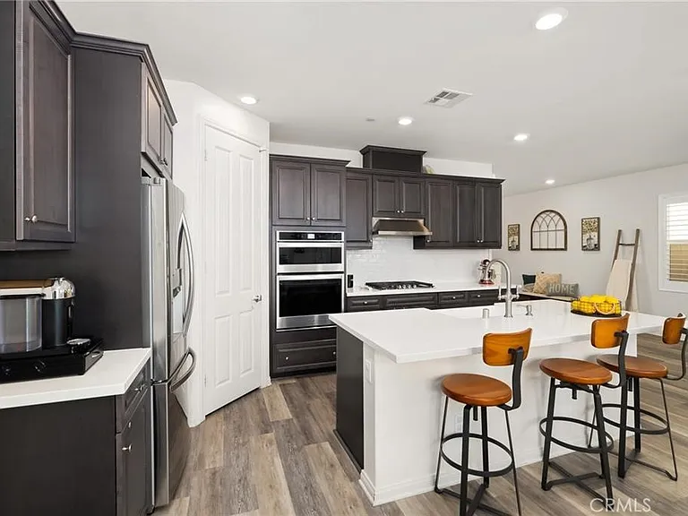 820 Brynlee Pl — Photo 8