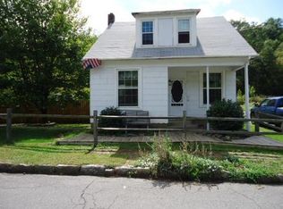 1012 Tharp St, Coal Township, PA