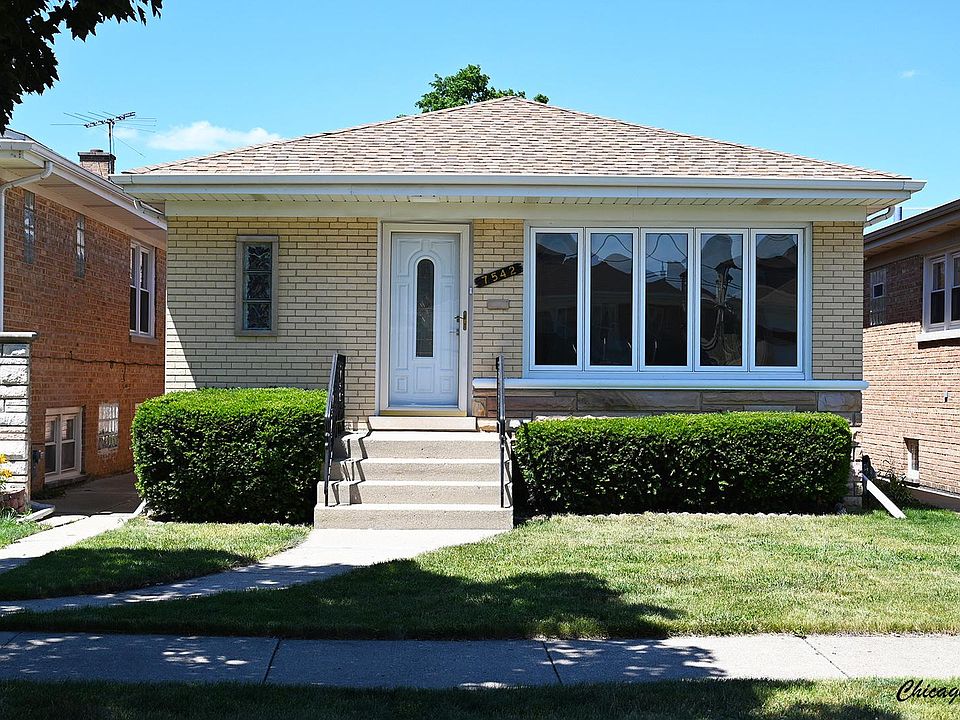 1st image of 7542 W Gunnison St