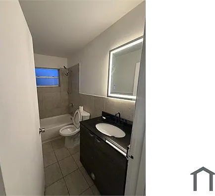 2 bed, $2,268 — Photo 3