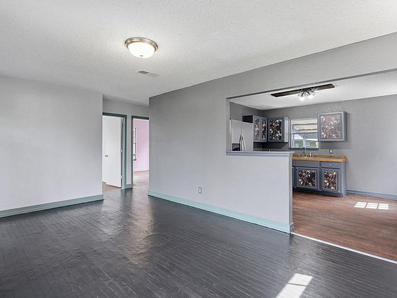 4th image of 312 Blackson Ave
