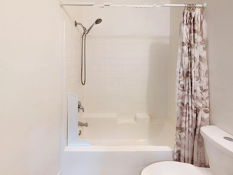 1408 E Orange St #3 — Photo 18