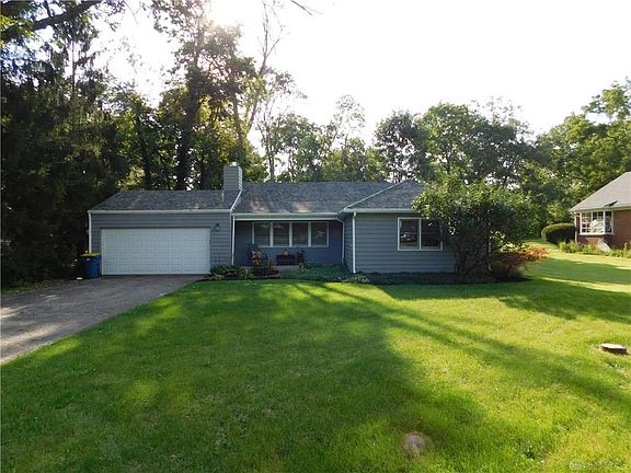 3rd image of 75 Prospect Ave