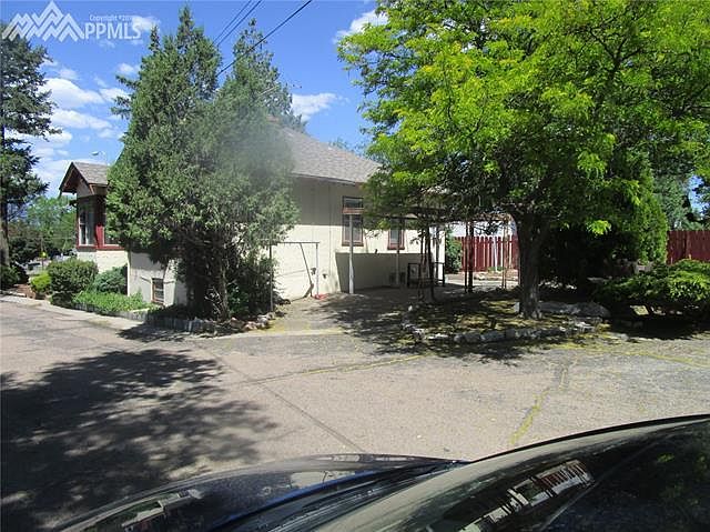 2nd image of 1015 N Union Blvd