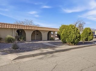 11017 Phoenix Ave NE, Albuquerque, NM 87112
