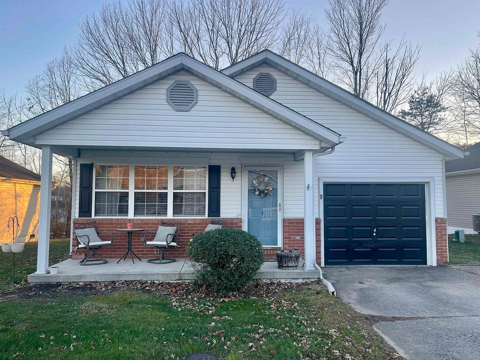 9 Sunwatch Dr photo 1