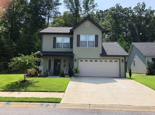 622 Chastine Dr, Spartanburg, SC 29301