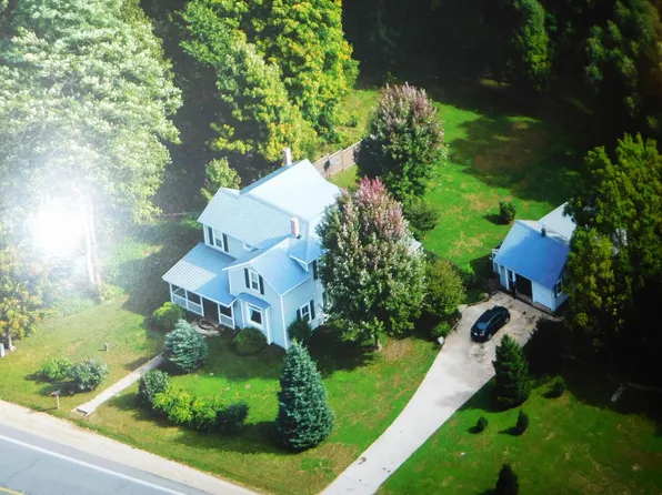 58463 M 62, Cassopolis, MI 49031