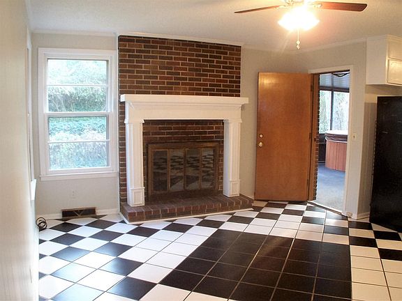 3rd image of 3135 Boulder Park Dr