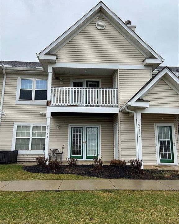 1st image of 22688 Lenox Dr #115
