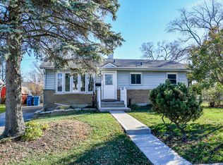 437 W Natalie Ln, Addison, IL 60101