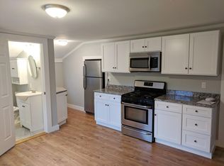 692 Mill St, Marion, MA 02738