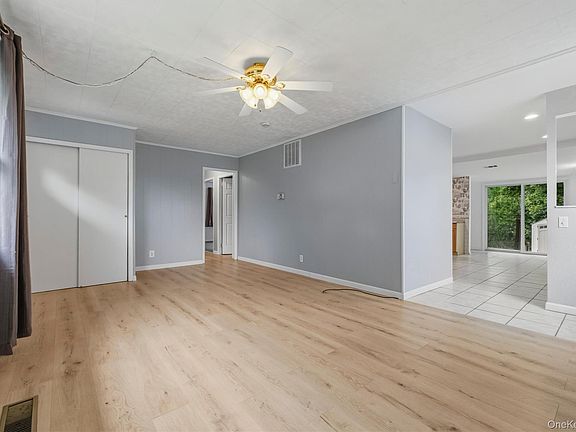 4th image of 56 Cayuga Drive
