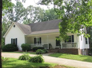 112 Quail Dr, Lawrenceburg, TN 38464
