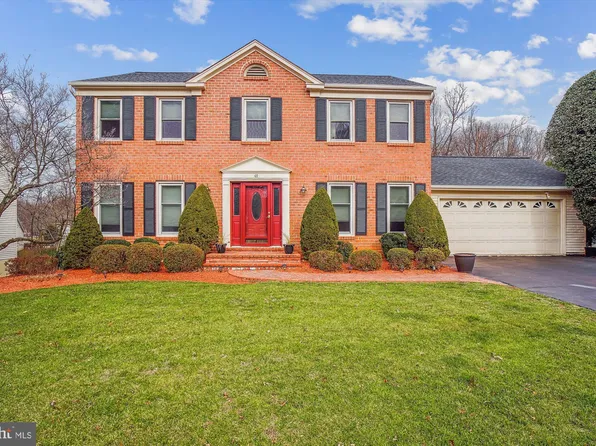 46 Redding Ridge Dr, Gaithersburg, MD 20878