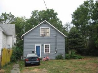 2594 W 41st St, Cleveland, OH