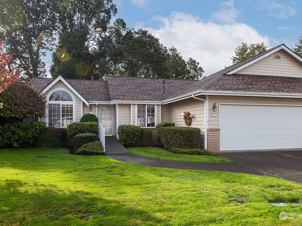 1st image of 16 Lakewood Oaks Drive SW