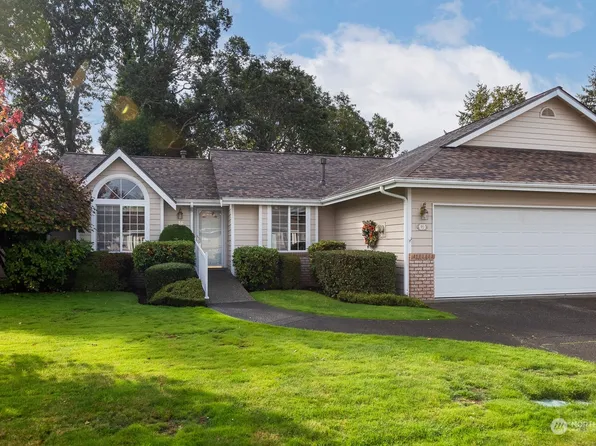 16 Lakewood Oaks Drive SW, Lakewood, WA 98499